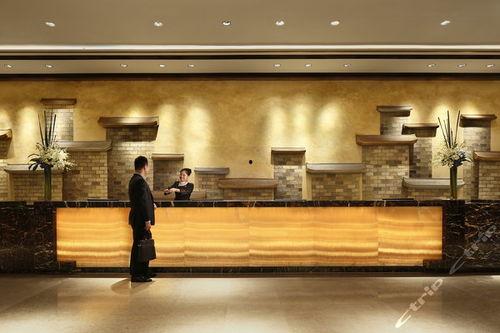 酒店前台吃瓜博主视频,幕后故事大曝光！